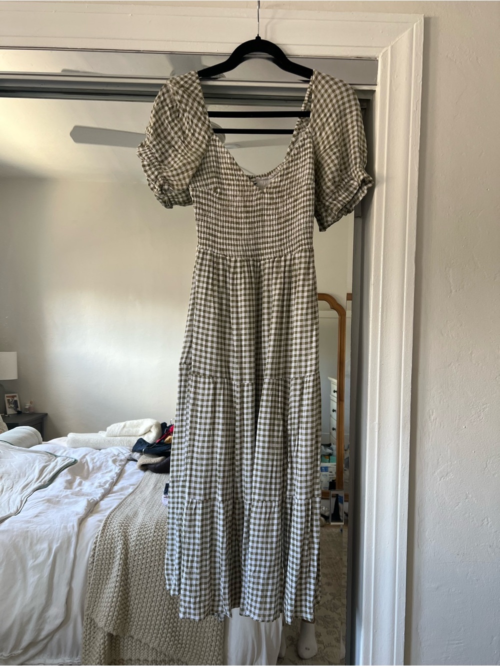 Abercrombie & Fitch Green Gingham Puff-Sleeve Maxi Dress